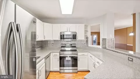 8519 Tackhouse Loop, Gainesville, VA 20155 photo 13