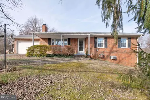 16240 Lee Hwy, Gainesville, VA 20155