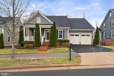 2493 Potomac River Blvd, Dumfries, VA 22026