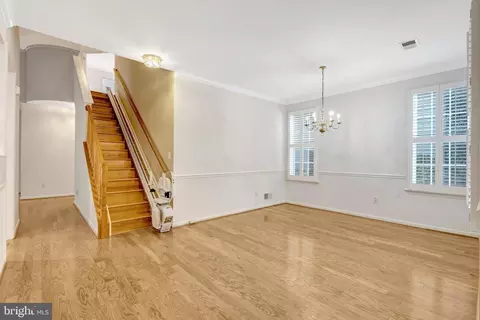 13986 Chelmsford Dr, Gainesville, VA 20155 photo 7