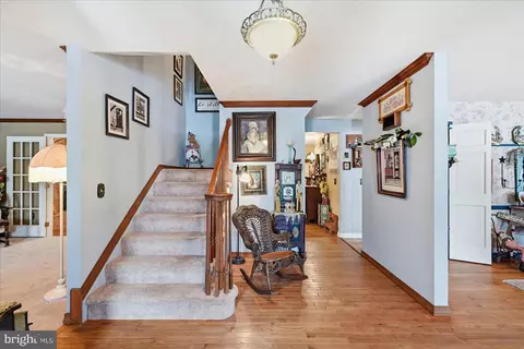 Entry Way - 14391 Clearview Ave, Gainesville, VA 20155 photo 5 of 7