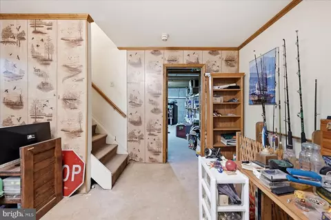 Entry Way - 14391 Clearview Ave, Gainesville, VA 20155 photo 7 of 7
