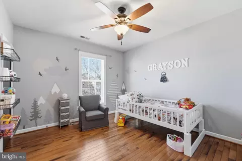 Bedroom - 8798 Dancer Ct, Gainesville, VA 20155 photo 7 of 10