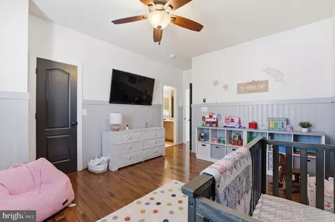 Entry Way - 8798 Dancer Ct, Gainesville, VA 20155 photo 17 of 20