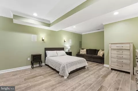 Bedroom - 8798 Dancer Ct, Gainesville, VA 20155 photo 9 of 10