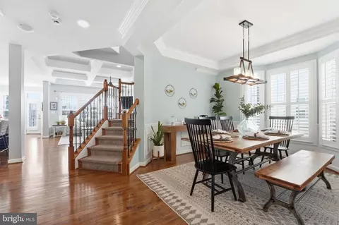 Dining - 8798 Dancer Ct, Gainesville, VA 20155 photo 2 of 2
