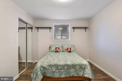 Bedroom - 3202 Riverview Dr, Triangle, VA 22172 photo 3 of 4
