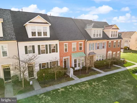 View/Area - 9092 Ribbon Falls Loop, Bristow, VA 20136 photo 3 of 4