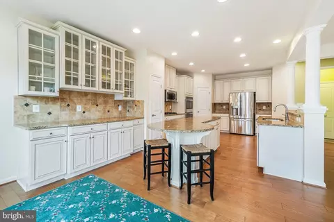 Kitchen - 4463 Weejun Loop, Woodbridge, VA 22192 photo 2 of 4