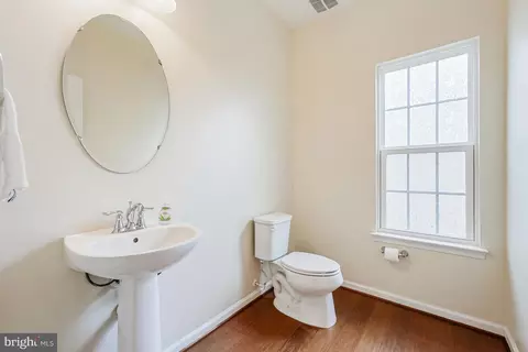 Entry Way - 4463 Weejun Loop, Woodbridge, VA 22192 photo 4 of 10