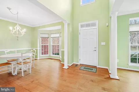 Entry Way - 4463 Weejun Loop, Woodbridge, VA 22192 photo 2 of 10