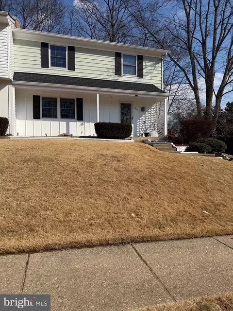 12661 Valleywood Dr, Woodbridge, VA 22192