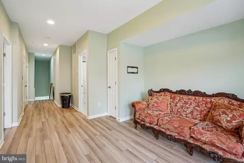Entry Way - 7706 Cedar Branch Dr, Gainesville, VA 20155 photo 2 of 2