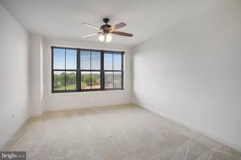 Bedroom - 485 Harbor Side St #813, Woodbridge, VA 22191 photo 3 of 4