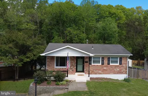 14716 Edgewater Dr, Woodbridge, VA 22193