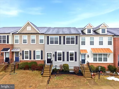 9239 Dawkins Crst, Bristow, VA 20136