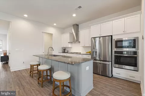 Entry Way - 14712 Grand Cru Loop, Gainesville, VA 20155 photo 3 of 11