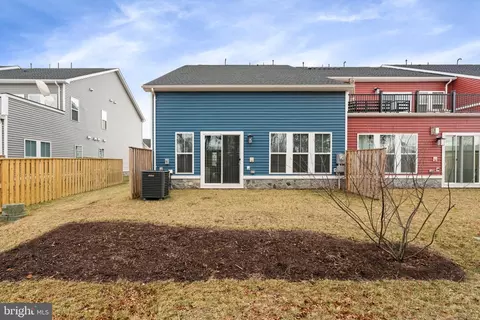 Exterior - 14712 Grand Cru Loop, Gainesville, VA 20155 photo 4 of 7