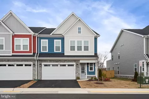14712 Grand Cru Loop, Gainesville, VA 20155