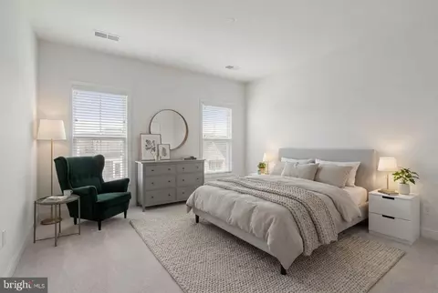 Bedroom - 14712 Grand Cru Loop, Gainesville, VA 20155 photo 6 of 8