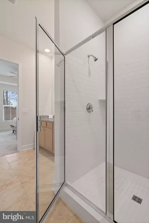 Bath - 14712 Grand Cru Loop, Gainesville, VA 20155 photo 1 of 2