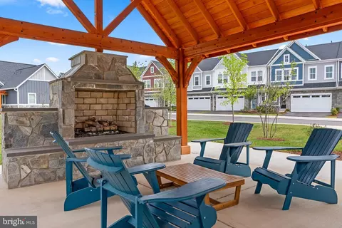 View/Area - 14712 Grand Cru Loop, Gainesville, VA 20155 photo 1 of 2