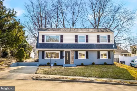13010 Kenmar Dr, Woodbridge, VA 22193