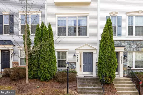 4410 Potomac Highlands Cir, Triangle, VA 22172