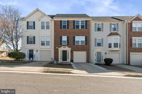 9653 Innerwick Pl, Bristow, VA 20136