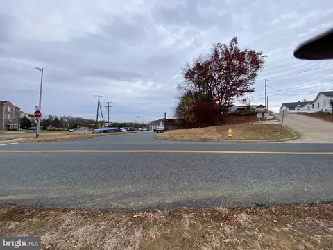 4016-4038 Bradys Hill Rd, Triangle, VA 22172 photo 30