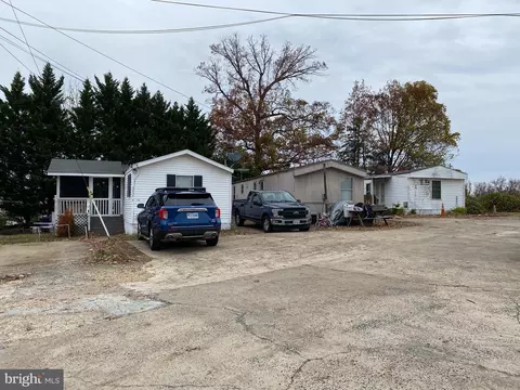 4016-4038 Bradys Hill Rd, Triangle, VA 22172 photo 3