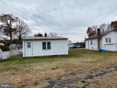 4016-4038 Bradys Hill Rd, Triangle, VA 22172 photo 10