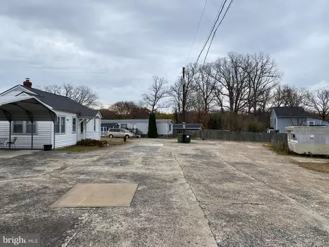 4016-4038 Bradys Hill Rd, Triangle, VA 22172 photo 4