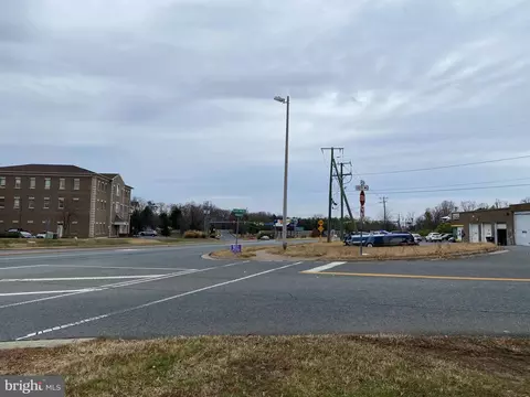 4016-4038 Bradys Hill Rd, Triangle, VA 22172 photo 29