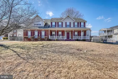 13806 Right Ct, Woodbridge, VA 22193