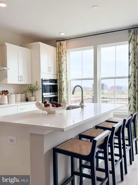 Kitchen - 11369 Hypatia Loop, Manassas, VA 20109 photo 7 of 7