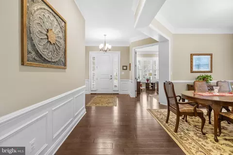 Entry Way - 6061 Trotters Point Ln, Gainesville, VA 20155 photo 3 of 7
