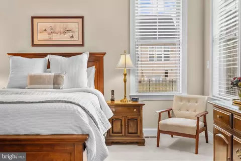 Bedroom - 6061 Trotters Point Ln, Gainesville, VA 20155 photo 1 of 9