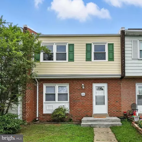2421 Kilpatrick Pl, Dumfries, VA 22026