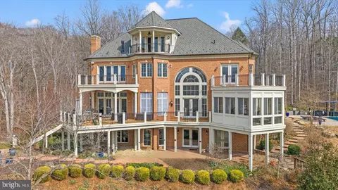 10036 Lake Occoquan Dr, Manassas, VA 20111