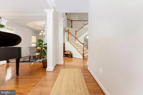 Entry Way - 13836 Tarleton Ct, Gainesville, VA 20155 photo 3 of 4