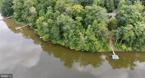 6170 Turkey Run Ct, Manassas, VA 20112