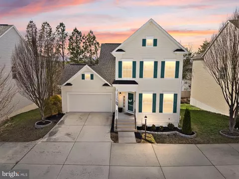 8886 Screech Owl Ct, Gainesville, VA 20155