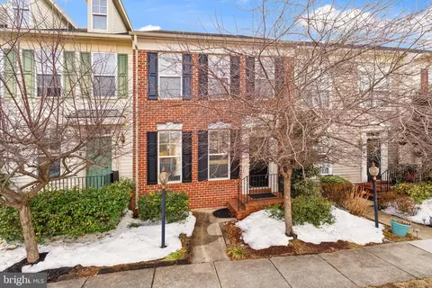 11863 Benton Lake Rd, Bristow, VA 20136