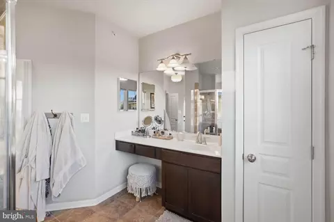 Entry Way - 14521 Bluff Point Ct, Gainesville, VA 20155 photo 17 of 20