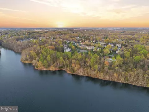 View/Area - 14521 Bluff Point Ct, Gainesville, VA 20155 photo 10 of 11