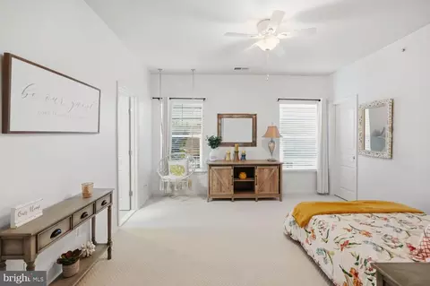 Bedroom - 14521 Bluff Point Ct, Gainesville, VA 20155 photo 4 of 5