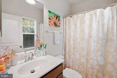 Entry Way - 14521 Bluff Point Ct, Gainesville, VA 20155 photo 18 of 20