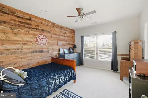 Bedroom - 14521 Bluff Point Ct, Gainesville, VA 20155 photo 2 of 5