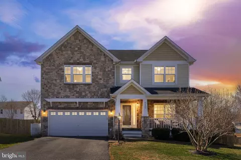 4185 Agency Loop, Triangle, VA 22172